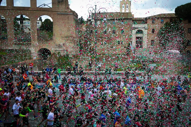 Maratona di Roma è record con 28 mila maratoneti